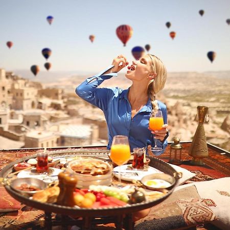 Mak'S Cave House Bed & Breakfast อุตชิซาร์ ภายนอก รูปภาพ